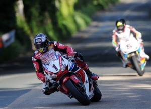 McGuiness and Anstey in action once again on the Isle of Man. 